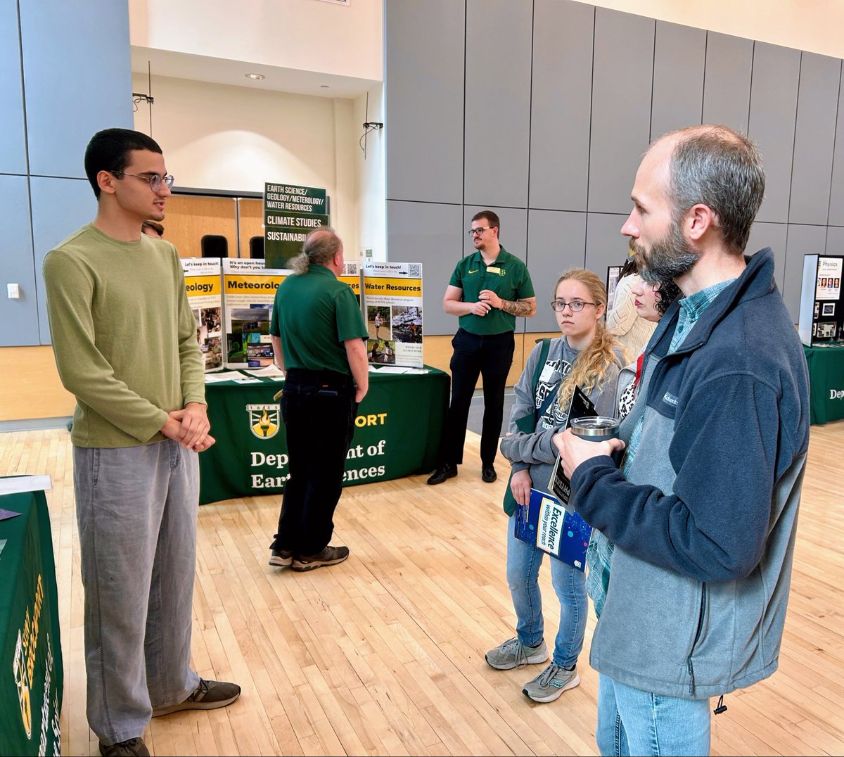 Brockport Computing Sciences (@bportcompsci) on Twitter photo Great turnout for us at <a href="/Brockport/">SUNY Brockport</a>’s open house today! Thanks to everyone that visited our tables. Great job by our faculty, staff, and student volunteers! 💚💛💻 Great turnout for us at <a href="/Brockport/">SUNY Brockport</a>’s open house today! Thanks to everyone that visited our tables. Great job by our faculty, staff, and student volunteers! 💚💛💻
