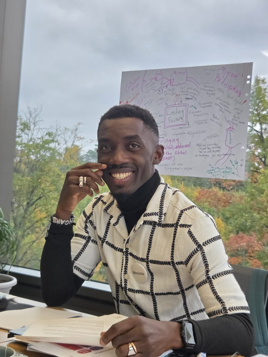 MoussaSangareGR's tweet photo. J’ai eu l’honneur de participer à une réunion de deux jours  tenue à Genève, 16–17 octobre dans le cadre du Dialogue inclusif sur la migration, réunissant des États, des ONG internationales , des experts en migration et des représentants d’organisations dirigées par des migrants https://t.co/dZljrwYmfq