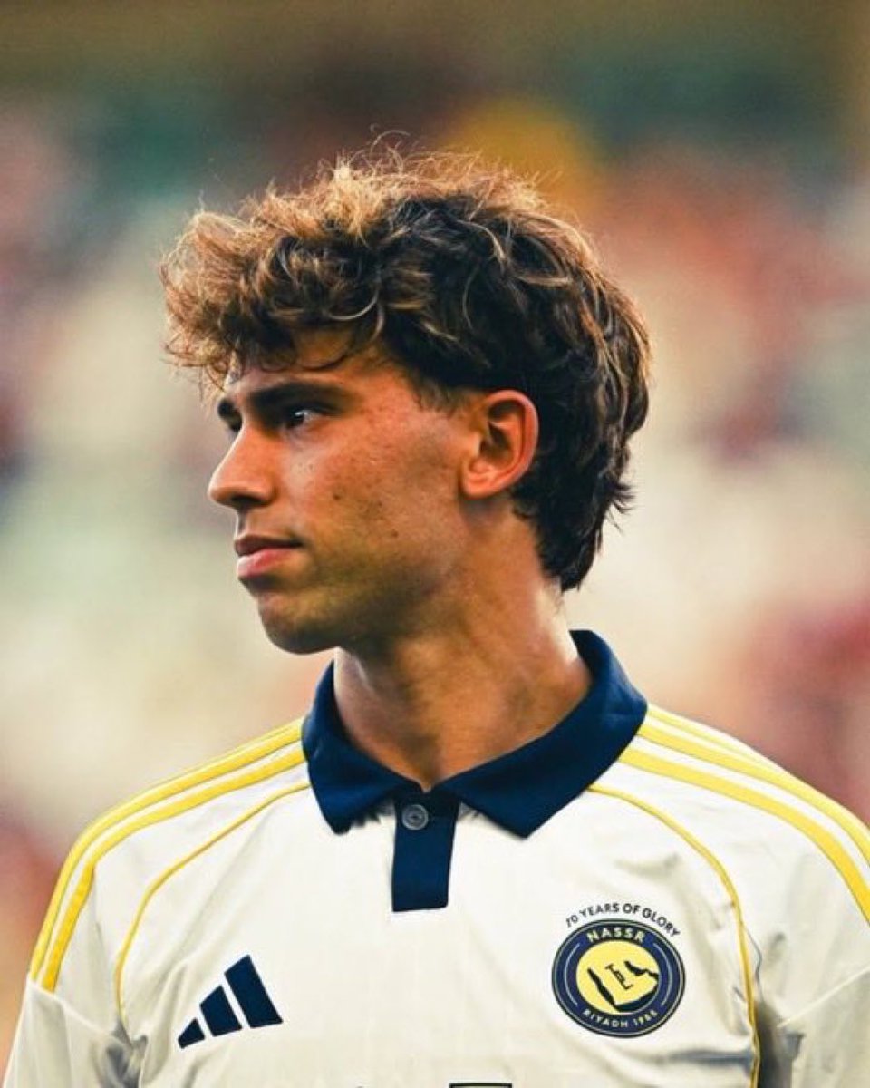 #النصر_الفتح

الموسيقار الجميل يسجل هدف ولا اروع للعالمي ..💛💛