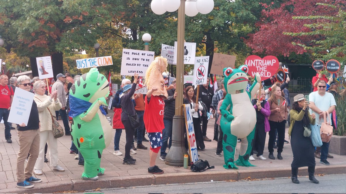 Freethinker42_'s tweet photo. @RonFilipkowski There was a frog squad on Ottawa, Canada 
#FrogSquad #NoKings https://t.co/rULUuMIFxb