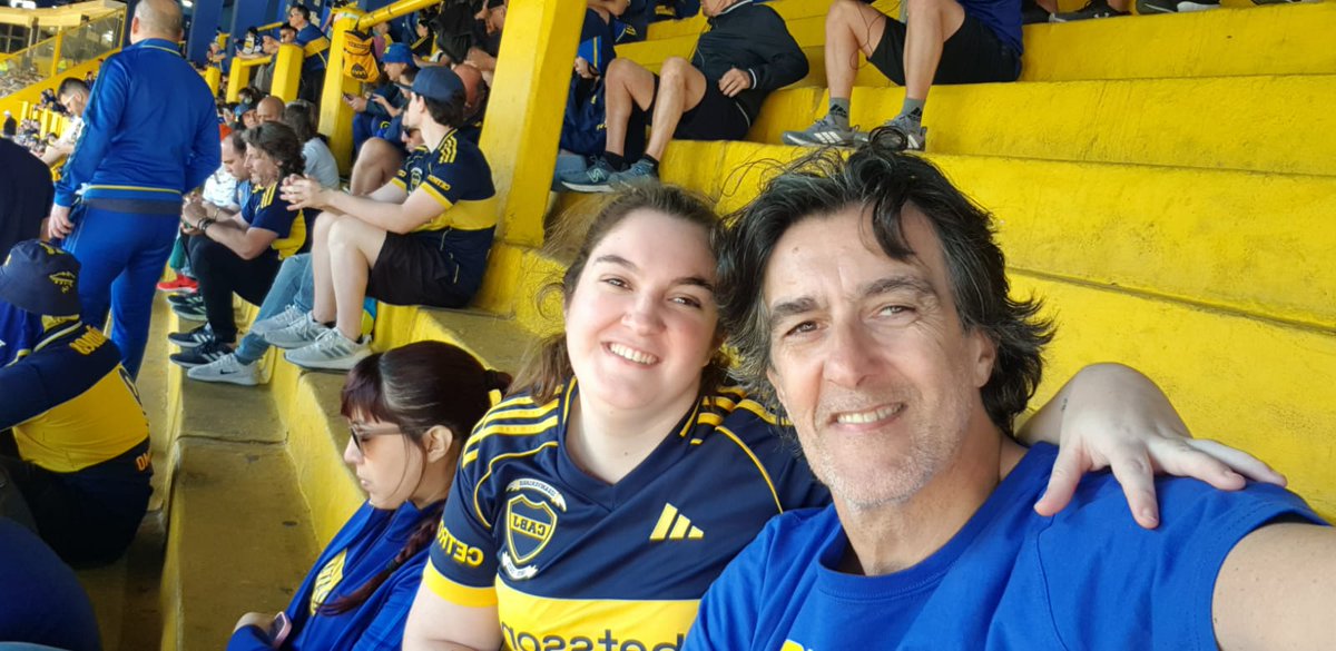 #tufotobetsson 💙💛💙