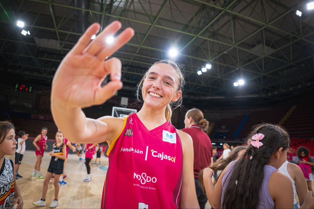CB Sevilla Femenino tweet media