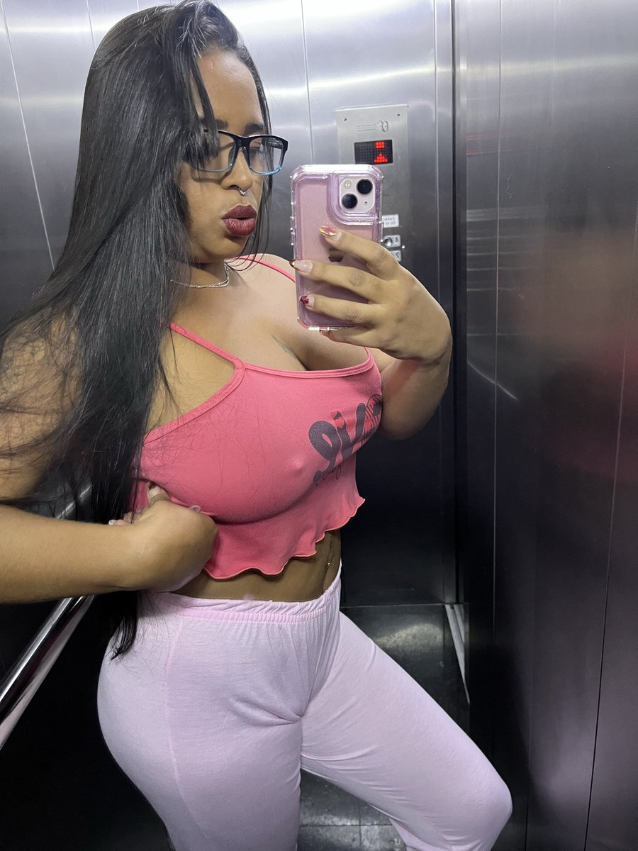 posso mostrar o biquinho  ?  💦 
vem pro meu grupo grátis me ver  sem a blusinha 😋  
t.me/+46lnCLi4zZc2N…