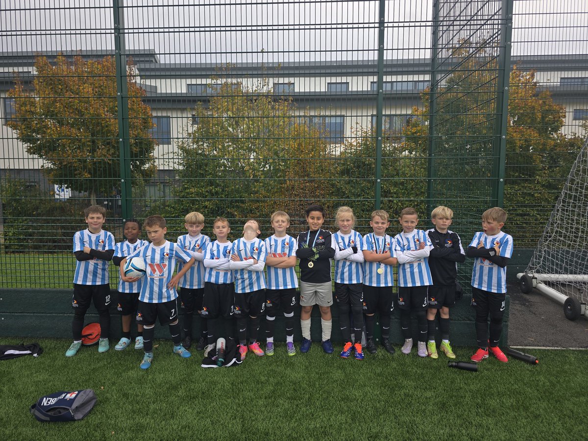 MapKings7s's tweet image. GLAD TO BE BACK at our home ground today in their league against a great Southgate U10 side, their toughest opposition to date, and what a game for both supporters to watch! And what a performance! Well done lads.
Onwards &amp;amp; Upwards.
🤍🩵BLUEARMY🩵🤍
@mapfootball
@WCR_Ltd