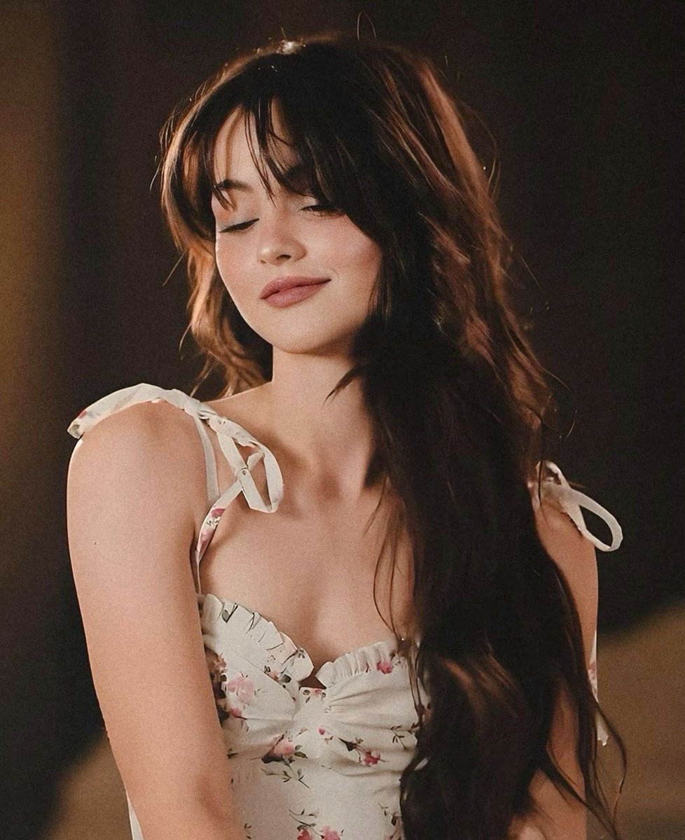 ❥|❁

᷂عطرك يغشي ليلي🪄♥️
══════════════
#نص_يخصه 
#الغاده 🕊♥️