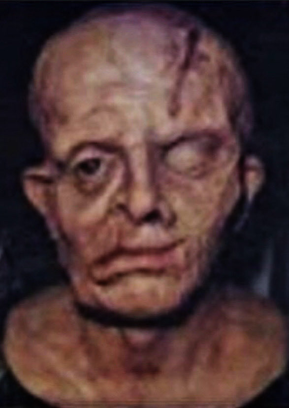 #Behindthescenes photos showcasing special effects artist Kevin Yagher with his #JasonVoorhees sculpts created for #FridayThe13th Part IV – The Final Chapter (1984). The pieces were developed with the help of makeup artist James Kagel during early production! #HorrorMovies