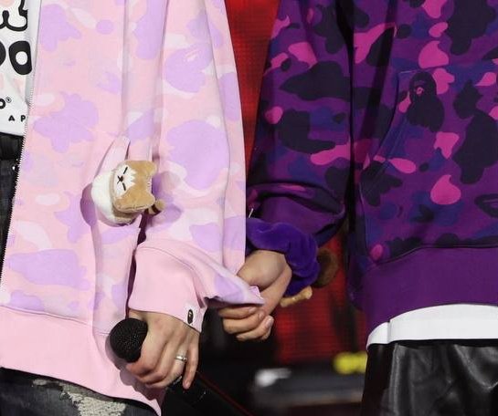 Lino Hyun, hold my hand!