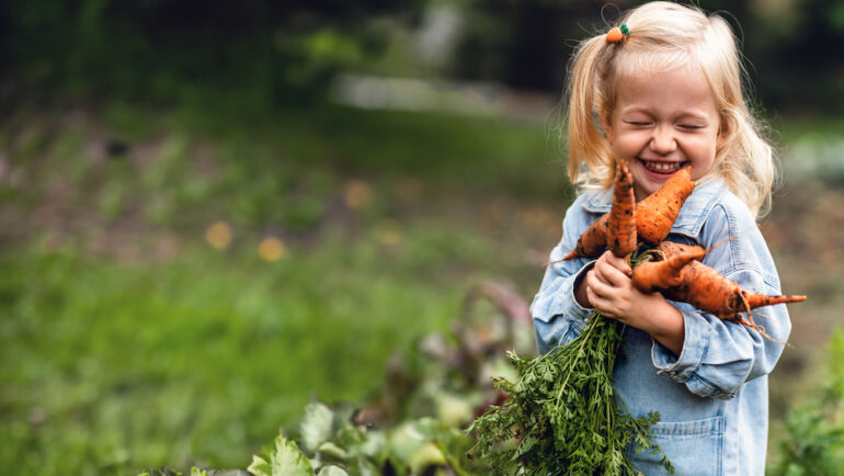 JD4Homes's tweet photo. Growing Green Thumbs: Gardening With Kids https://t.co/6DOEKHGE0l https://t.co/w5FPTk5t2M