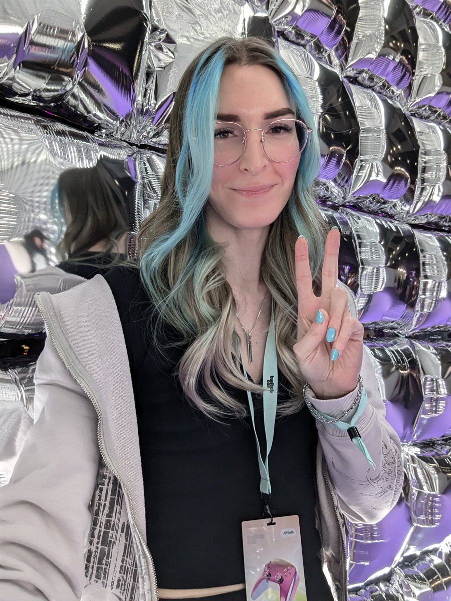 Emma Faye tweet media