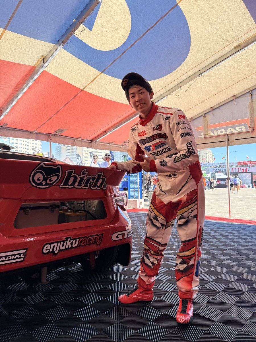 Hiroya and the birbmobile have advanced to the round of 16 in the Formula Drift Shoreline Showdown.

Excited to see how far we go!