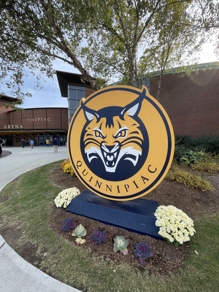 Parents Weekend <a href="/QU_MIH/">Quinnipiac Men's Ice Hockey</a>