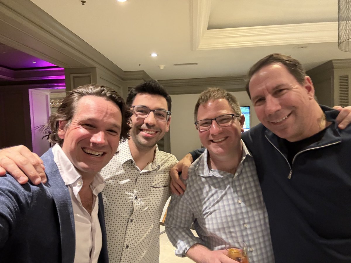 UABCTSResidency's tweet photo. Highlights from #UABCT at #ECTSS2025. Congrats on chairing an excellent program @pannvar and representing @UABCVI so well @KyleEudaileyMD @RobSorabellaMD. Wonderful seeing superstar aortic fellow @sabinjb (now attending at @AtriumSHVI)
#whyUABCT @UABSurgery @ECTSS_CTsurg https://t.co/AfSBNUzf9M
