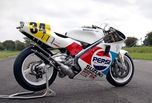 Moto2T / NSR500 and YZR500 replicas tweet media