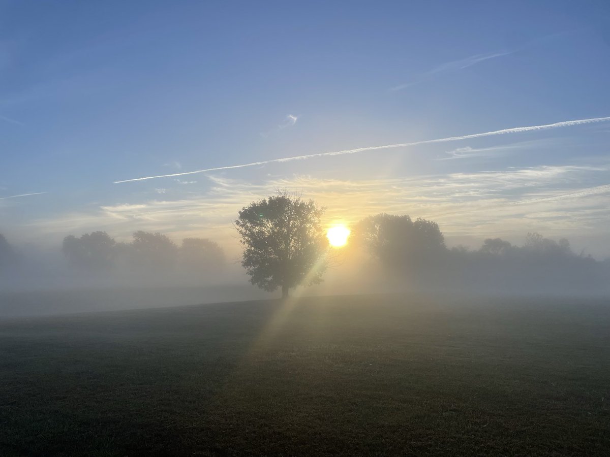 Congrats to the CYO XC runners this morning! The Saints and Thunder runners enjoyed supporting the next generation of runners together!