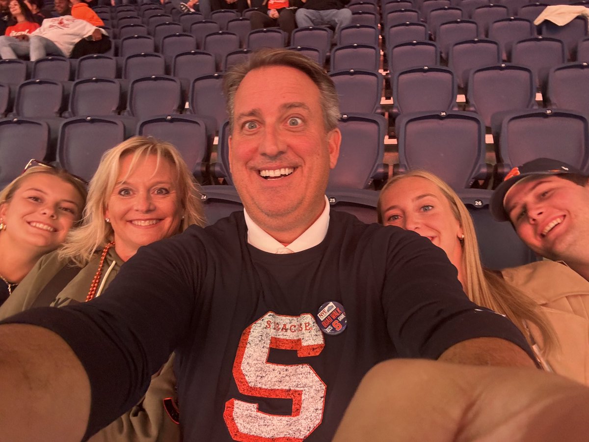 Goooo Orange!  

Down, Down, Down The Forld!

#cusegameday