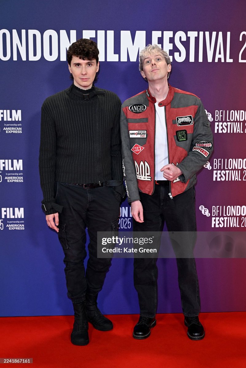 youallalongphan's tweet image. here are some more to bless your eyes