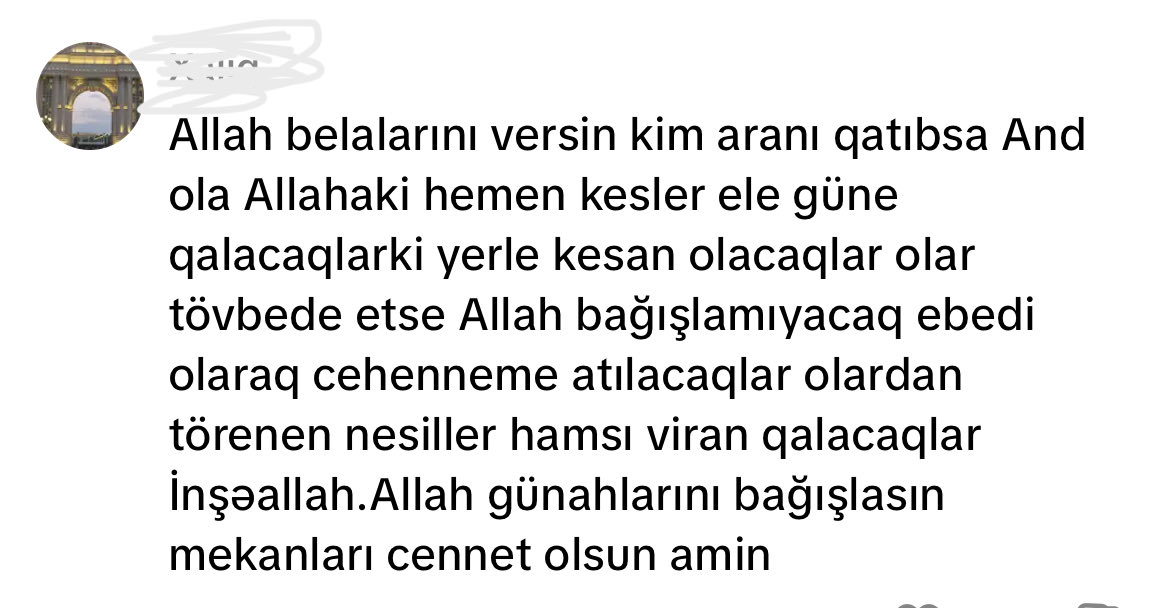 _Singularity2o's tweet image. Minlərlə rəy arasında bir neçə kişidən haqlı cümlə oxudum. Bu cür düşünən tək tük kişilərə görə hamını bir tutmuram yoxsa elə cümlələr qurardım ki, on yerinizə girərdi. Düşünürəm görəsən kənarda can versələr dönüb baxaram? Vicdan insanın Allahıdı siz Allaha qarşı çıxarırsız məni
