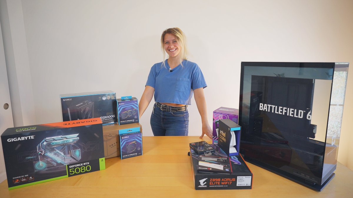 NoisyButters's tweet image. *INCOMING* BATTLEFIELD 6 PC BUILD w @IntelGaming!!! will be makin a vid on this, the case is SO SICK thank u Blue Horse Studios!!!

there are many jets on this case, my fav part of BF6 ✈️