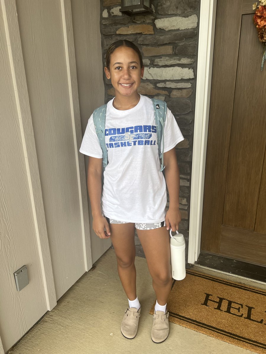 Kennedy__Tucker's tweet image. Thank you @LadyCougBBall for an awesome camp! #stillworking