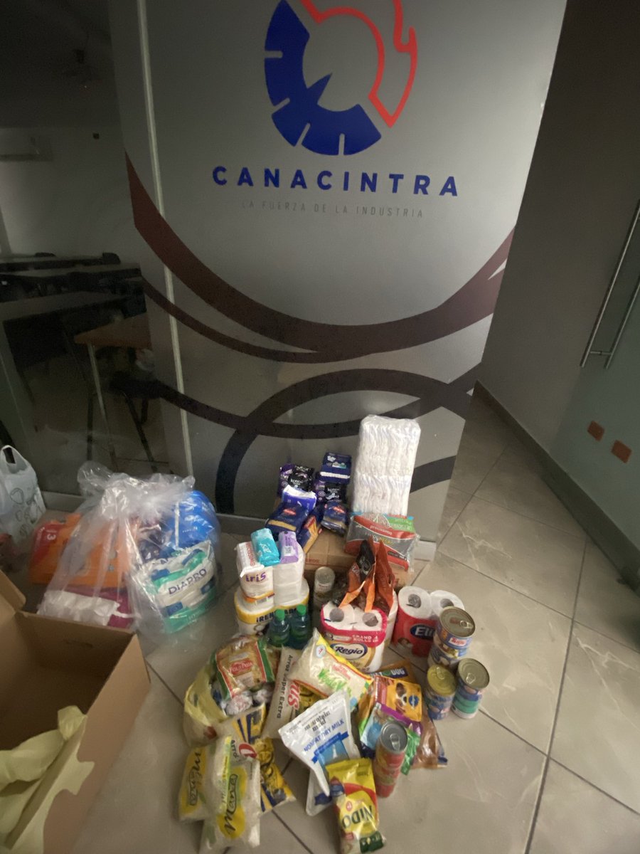 _mapa7_'s tweet photo. Muchas gracias Army por la respuesta que se tuvo 🥺💜 aquí les dejamos la evidencia de que los víveres fueron entregados a @CANACINTRA_Trc para que sean llevados a los damnificados. https://t.co/tr3dcb1VQ1