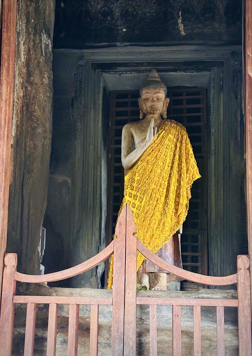 Recientemente visité Bali, Vietnam, Camboya y Tailandia y me traje gratos recuerdos de estos pujantes países, la amabilidad de su gente, su riqueza cultural, historia, gastronomía y su espiritualidad. Estos son viajes que se debe hacer una vez en la vida si o si.