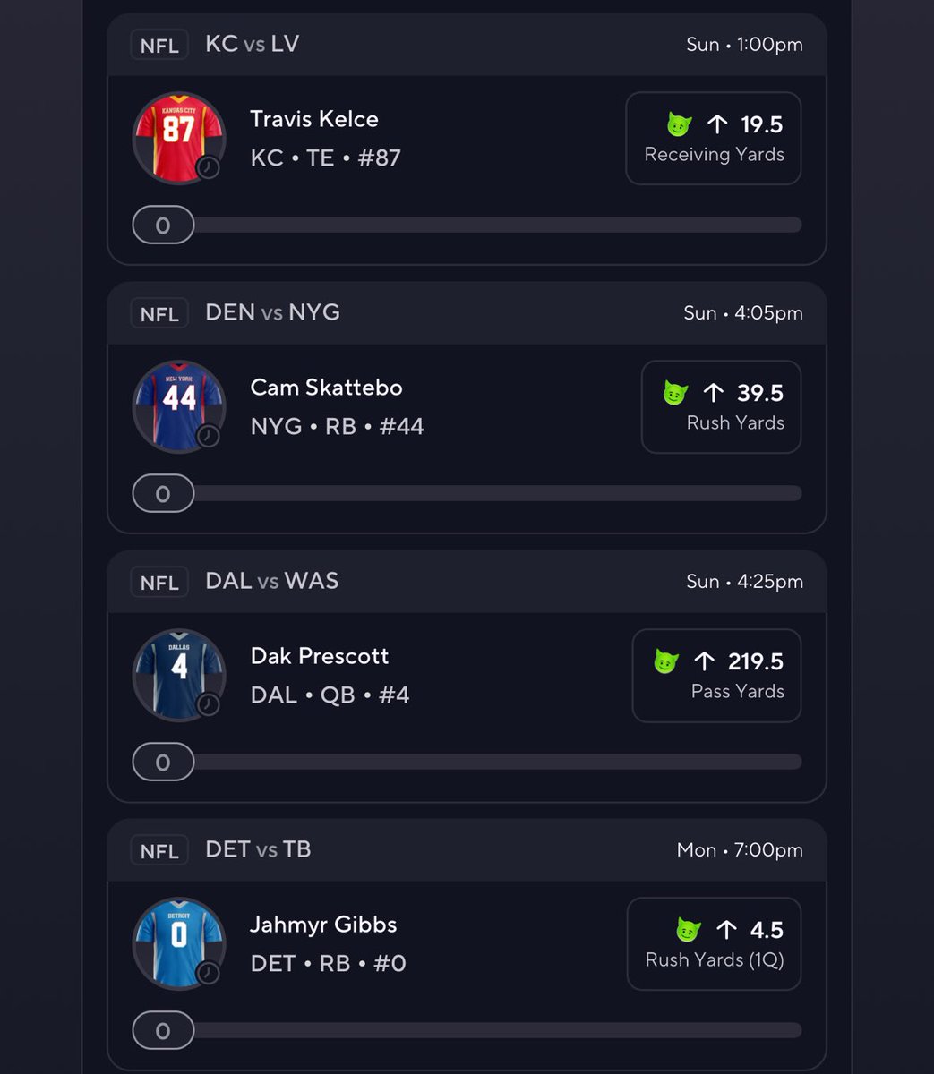 sycopix's tweet photo. Andersen got injured and sold the POTD sadly soccer doesn’t do any reboots. Here’s my 2X nuke for the NFL slate tmr. 
Free discord > https://t.co/l5TYvAdDZQ #prizepicks #nfllocks #nfl #nuke https://t.co/B6opSdyYyl
