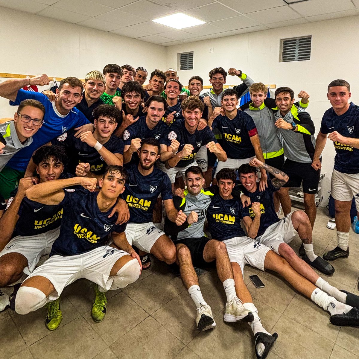 #UCAMInternacional | NO TWO WITHOUT THREE!!!

🏟️ Mula Deportiva “José Soriano Chacón”.

#MuleñoBUCAMMurciaC | 2025/26