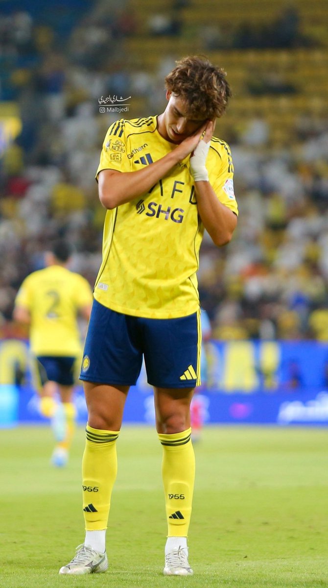 يحق لك ان تنام نوم العافيه