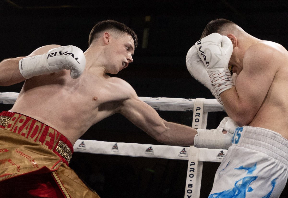 BoxingTicketsNI's tweet photo. STOPPAGE WIN FOR LAVIN 

Eoghan Lavin stops Kristaps Zulgis in round 1 to move 7-0 with 3KO's https://t.co/U4CrqcdXzw