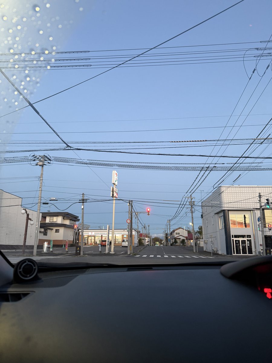 レース当日の朝は早い。
今日はいい天気になりそうです。

#KoshidoRacing
#北海道クラブマンカップ
#最終戦