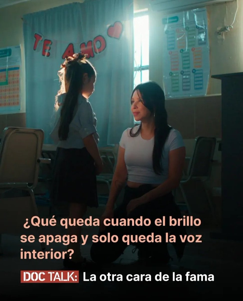 lolacometa's tweet photo. ¡@PanPalSustoMX estará en @DocsMX 🎥!
Voy a conversar con Denisse Gerrero (vocalista de Belanova) e Ingrid Vargas (psiquiatra) sobre los costos de la fama para la salud mental. 
Ya no hay cupos para la conversación pero pueden ver la película en Cinematografía Insurgentes. https://t.co/a42jHfKZHM