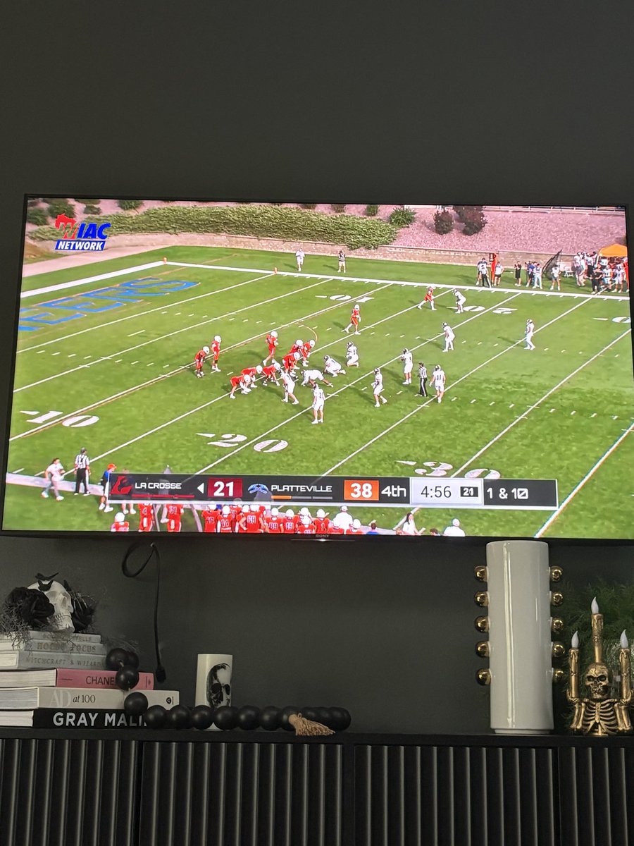 Let’s gooo! #SwingTheAxe ⛏️ #RollNeers