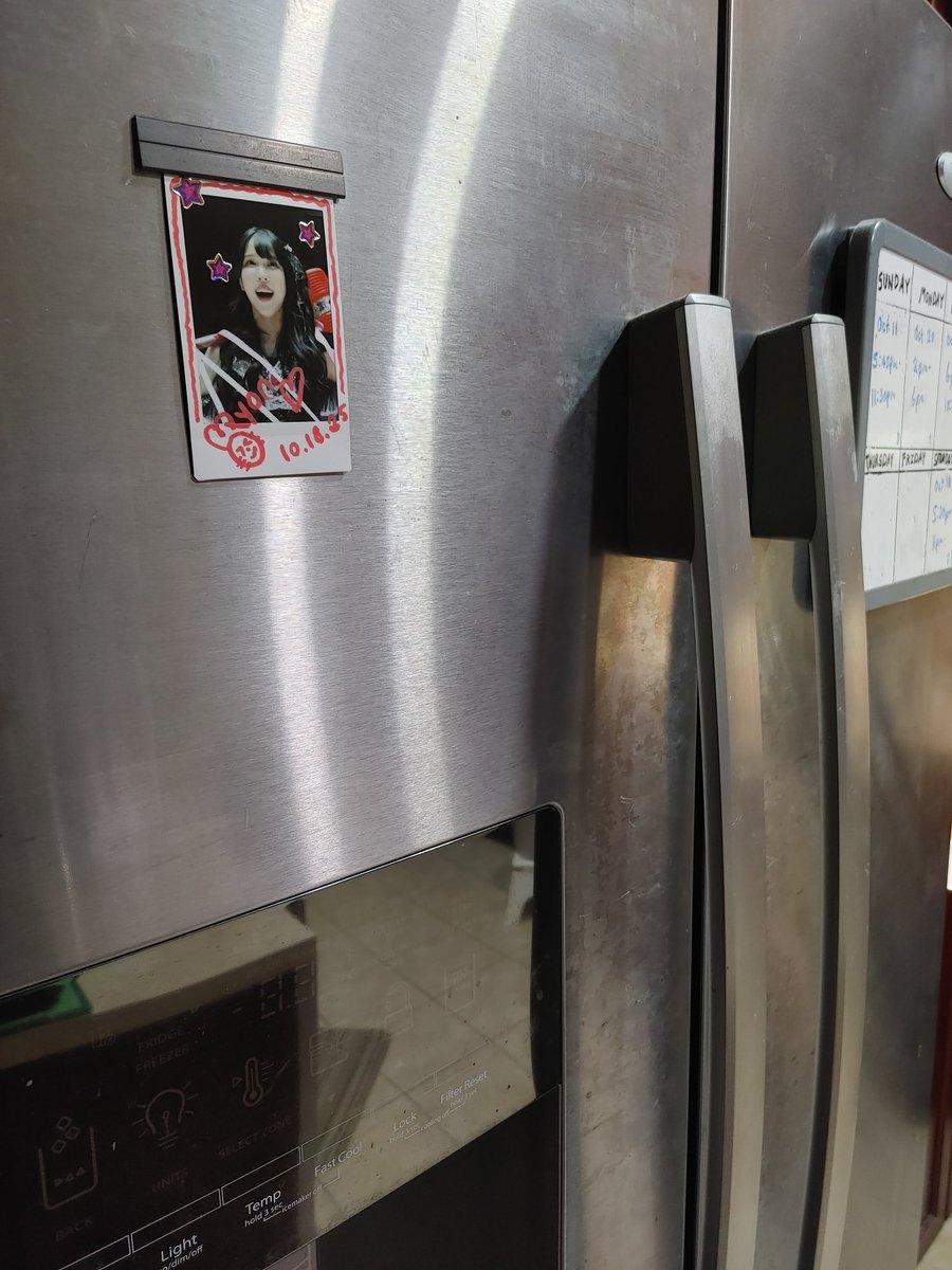 Tiny Dark Mizuki has made the fridge first 🖤
#瑞希
#tjpw