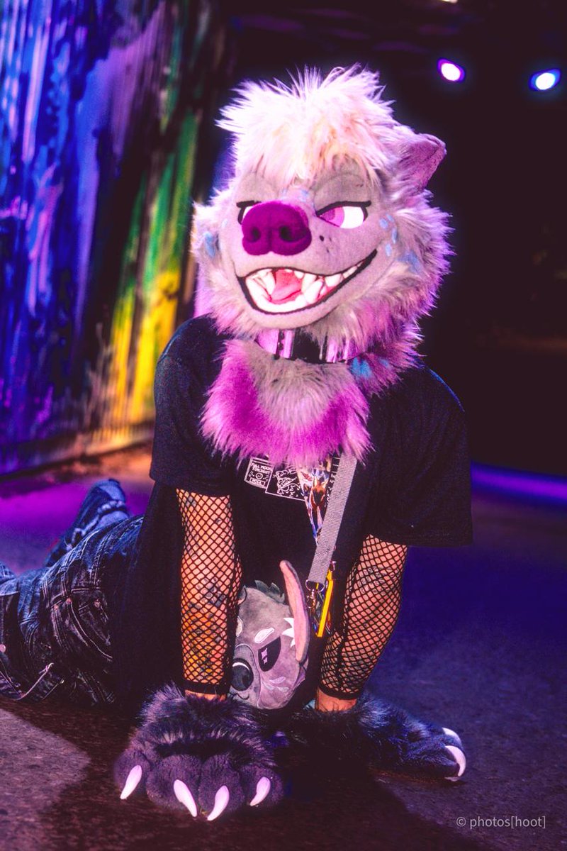 Hiiii ^-^, whatcha doinnnn?
/
/
📷 - <a href="/QuiteDaHoot/">hoot</a>