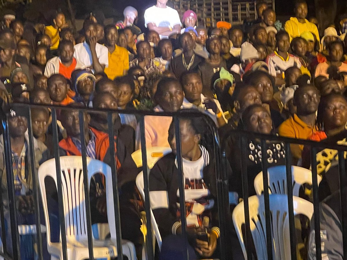 Thank you🙏🙏🙏🙏 kasese and Rwenzori region at large ❤️❤️❤️❤️❤️. 

Wow the love for kyakere carnival from the public is on another level. Indeed history has been  made today.