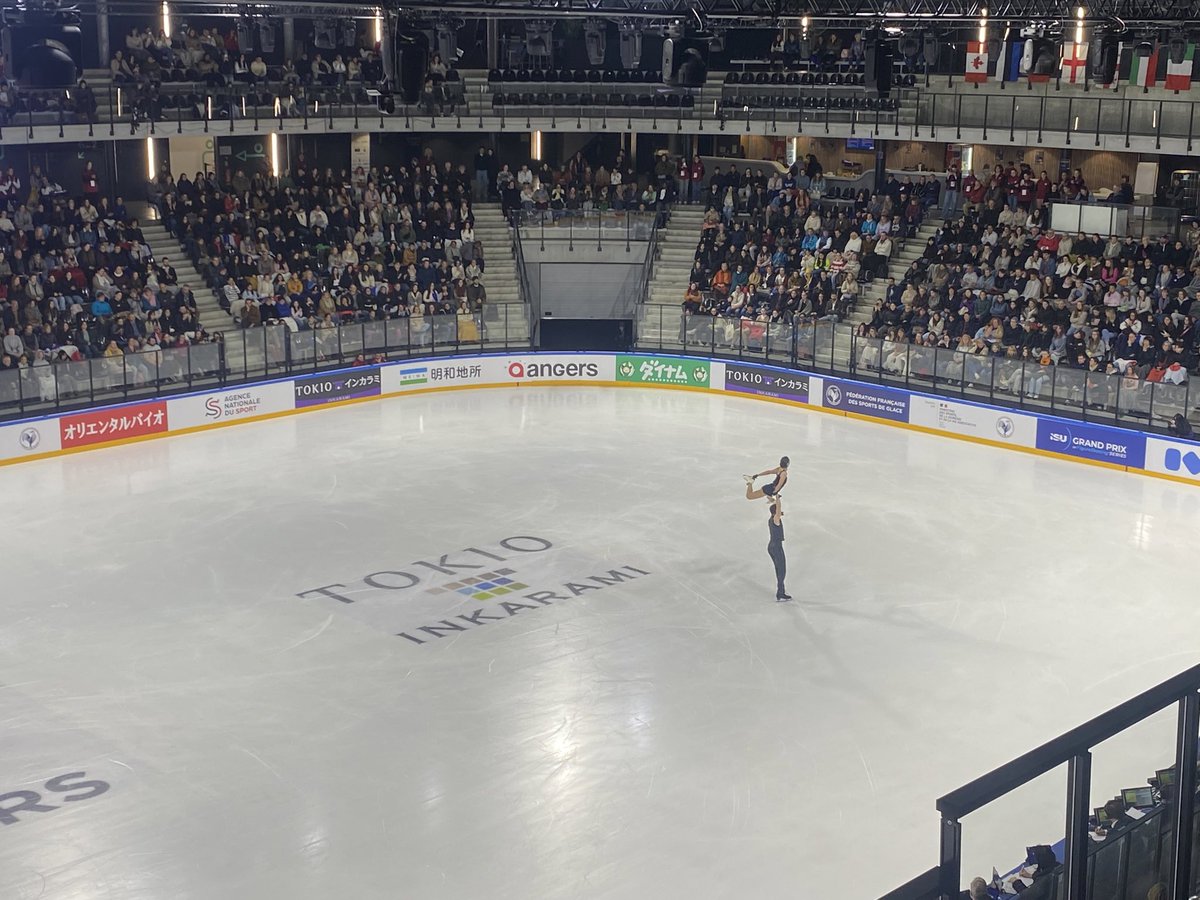 Du grand spectacle lors du Grand prix de 🇫🇷 de patinage artistique à l’ice parc #Angers <a href="/Angers/">Ville d'Angers</a> , une compétition internationale organisée par la <a href="/ffsportsdeglace/">FFSG</a>