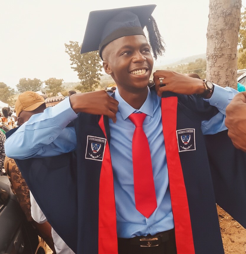 SOLOMONSEIDU2's tweet image. Today, I officially graduated. Chemistry on paper, Tech in heart.
From lab coats to lines of code, the journey’s been wild.
The mission? Still the same: create, impact, and keep building. 🚀
#Graduation #DeveloperJourney