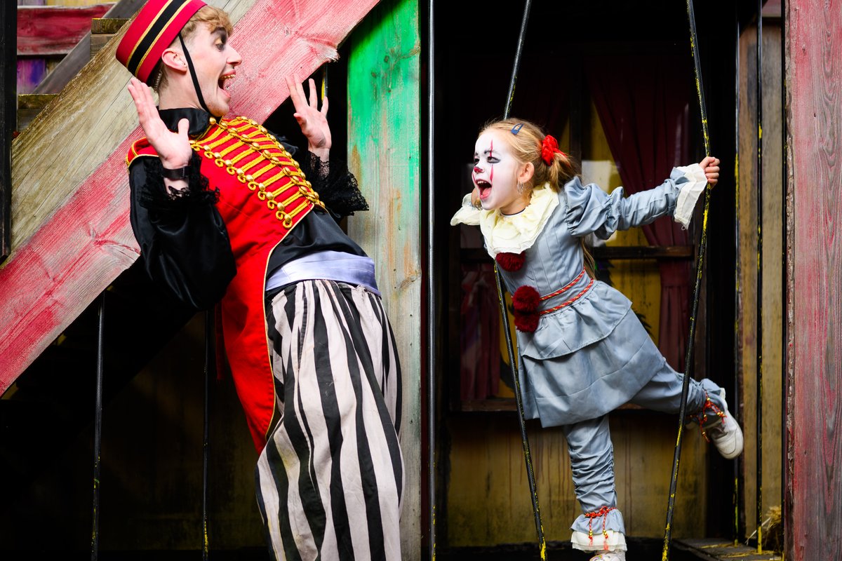 WalibiHolland's tweet photo. Wanneer kom jij gillen van plezier? 😁👻 #walibiholland #halloween #spookydays #gillenvanplezier https://t.co/2qUtdqt0Cm