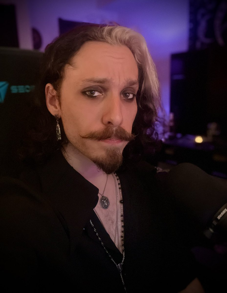 Commander Connor tweet media