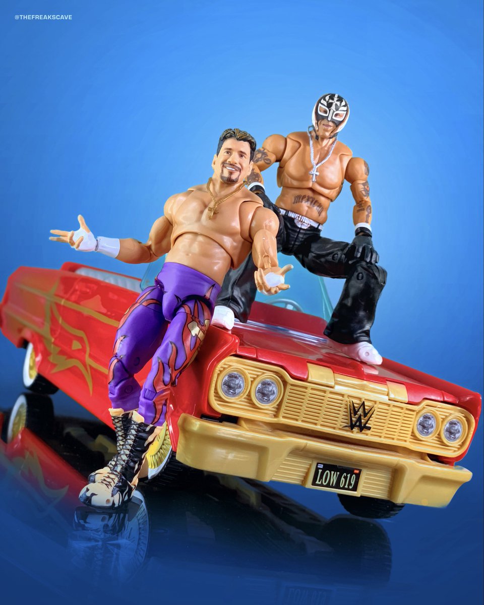 TheFreaksCave_'s tweet photo. VIVA LA RAZA 🇲🇽🔥

Eddie Guerrero &amp; Rey Mysterio Ultimate + Lucha Low Rider.

#WWE #EddieGuerrero #ReyMysterio @RingsideC https://t.co/3PALUV527F