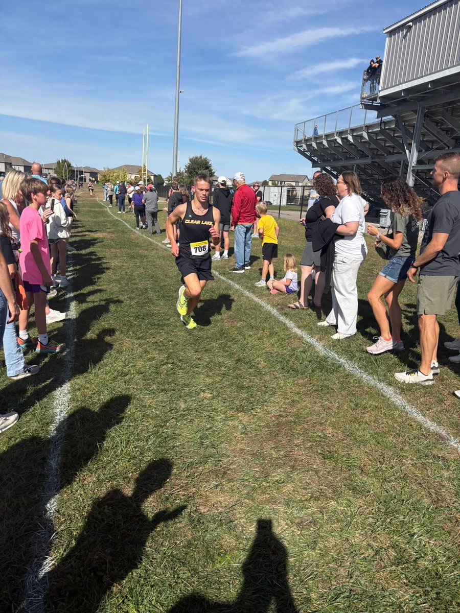 Clear Lake Cross Country tweet media