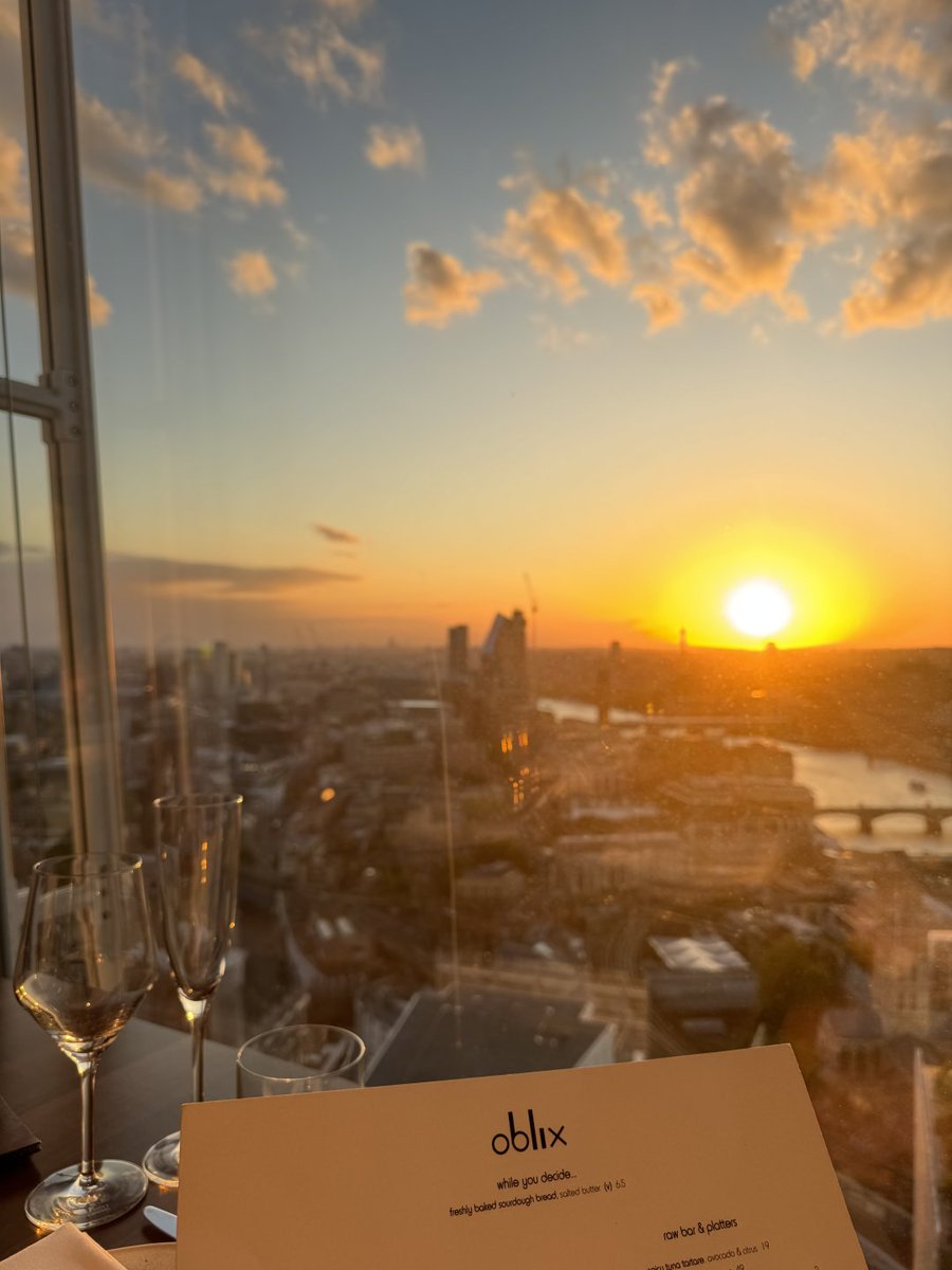 Rubykxzu's tweet image. The evening sunset is truly beautiful. 😍