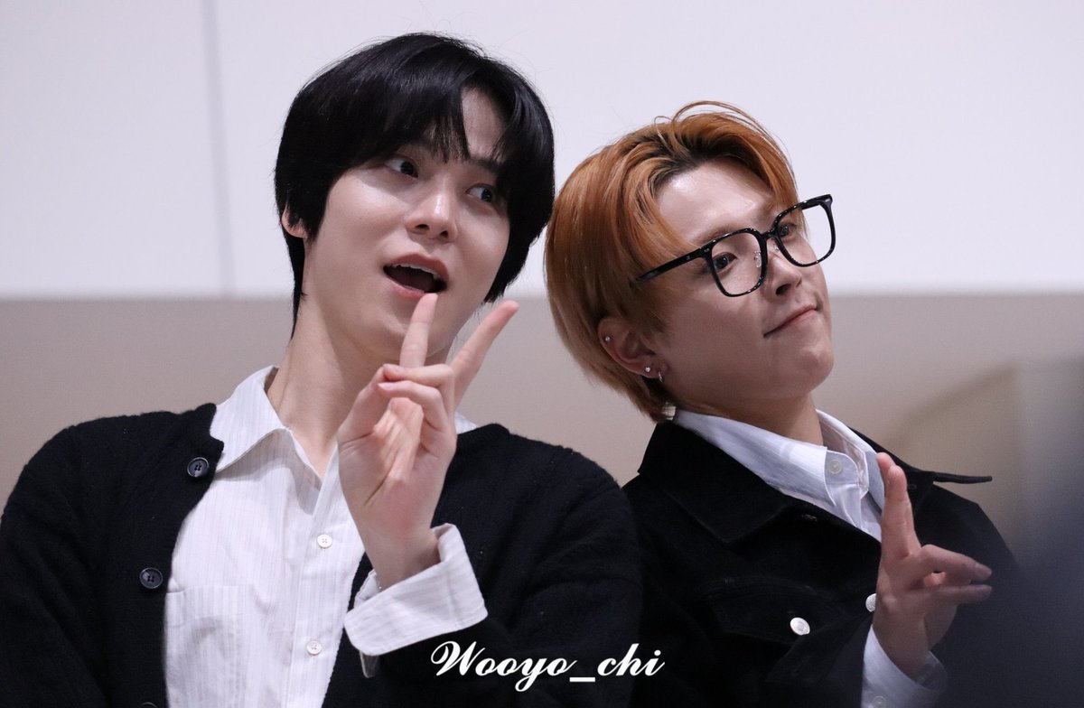woke up to new hohong pictures 😭😭