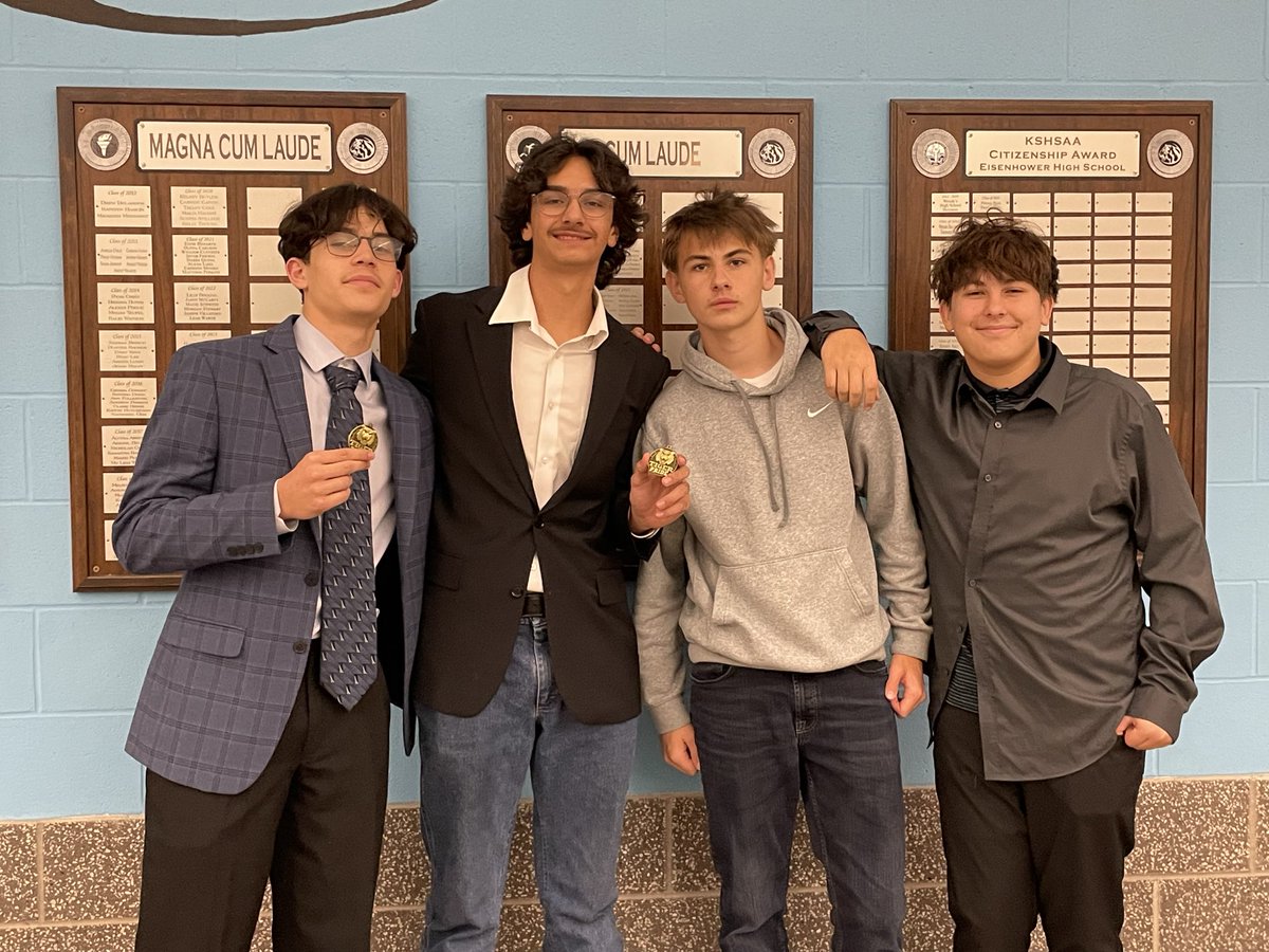 derbydebate's tweet photo. Derby had a couple teams compete at the Eisenhower debate tournament today, with the team of Brackeen/Goddard bringing home 6th place medals! Good work, guys 💪🎉🙌 @DHS_Panthers @DerbyAD @DerbySchoolsKS https://t.co/jwH6lCHuSh