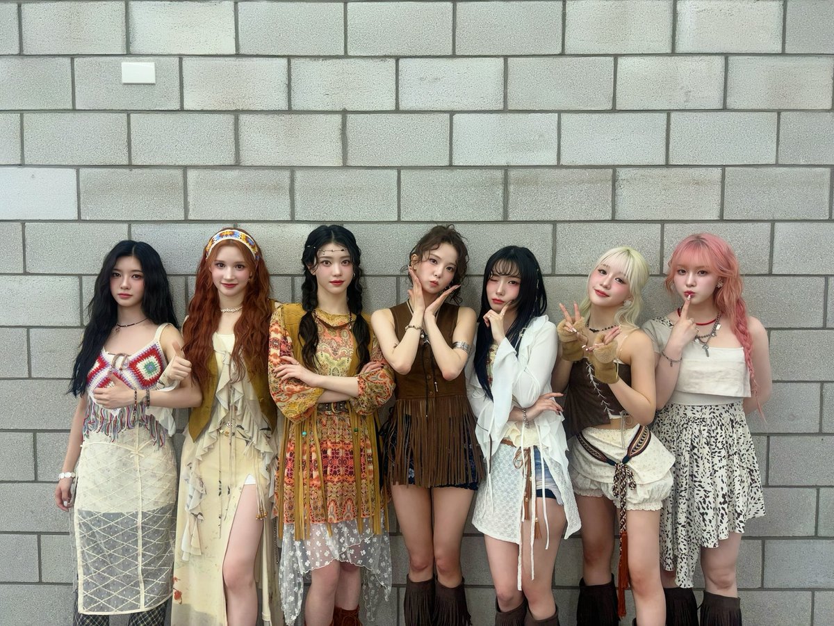 onewithkep1's tweet photo. [🗳️] 2025 MAMA AWARDS: FANS' CHOICE FEMALE — X VOTING DAY 4

📍Account must be public 
📍No case sensitivity
📍1 valid vote (own tweet or reply) per day per account
📍1 RT = 1 VOTE

RT &amp; REPLY:
I vote for #kep1er on #2025MAMAVOTE

🎯 50 replies https://t.co/BImOryCxbY