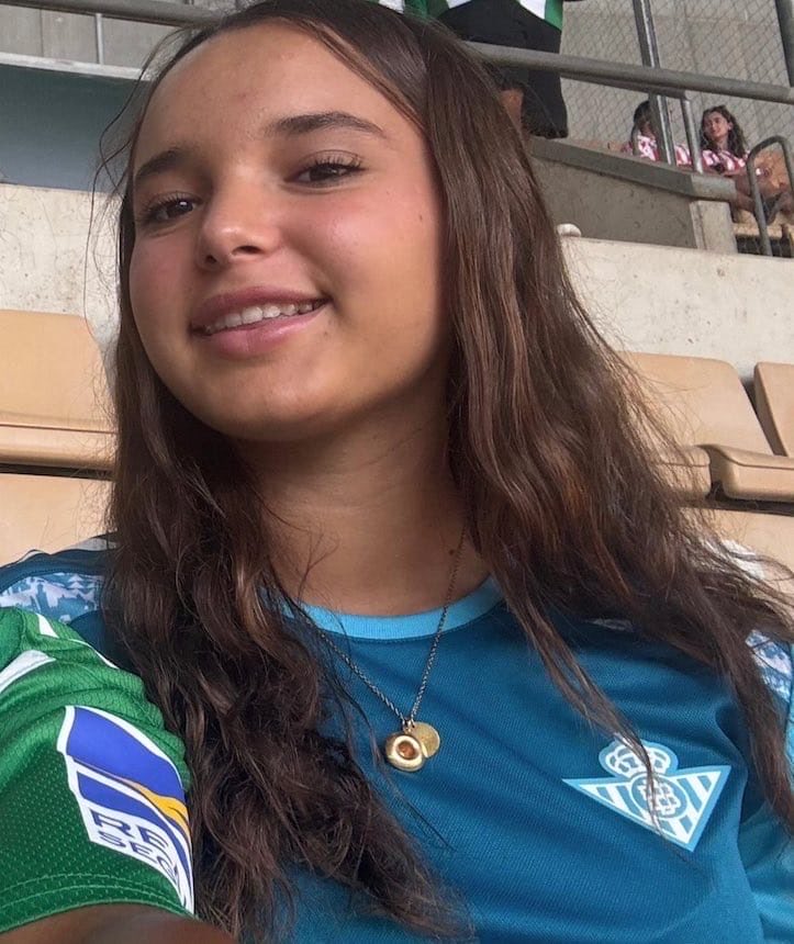 El bullying es una lacra con la que hay que acabar, no tiene cabida en nuestra sociedad.

Desde aquí nuestro apoyo a la familia y nuestro recuerdo para Sandra.