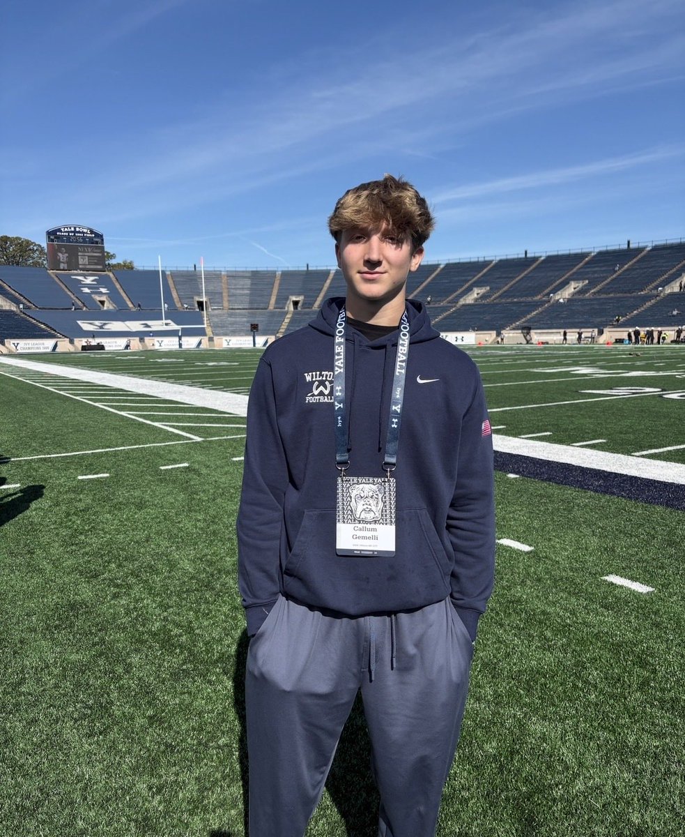 Had an amazing time today watching <a href="/yalefootball/">Yale Football</a> in a great win over Stonehill. Thank you again to <a href="/AlexKurtzYale/">Alex Kurtz</a> for the invite and <a href="/JoshJosefczyk/">Josh Josefczyk</a> for the tour!

<a href="/Wilton_Football/">Wilton HS Football</a> <a href="/RockPerkins52/">Bill Perkins</a> <a href="/CoachRenoYale/">Tony Reno</a> <a href="/coach_smcgowan/">Sean McGowan</a> <a href="/YUFBRecruiting/">Yale Football Recruiting</a>