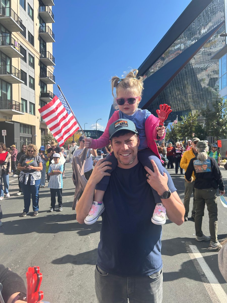 BAnderson319's tweet photo. Proud of so many showing up for #NoKings #noking https://t.co/FZkWpX8JNr