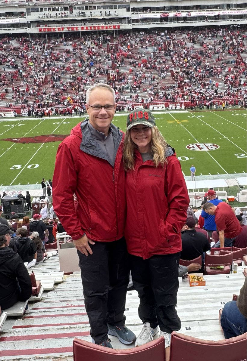 KimEBowen's tweet photo. Arkansas vs #4 Texas A&amp;M. Rain ☔️ Game #WPS https://t.co/wSU5JFDjbW