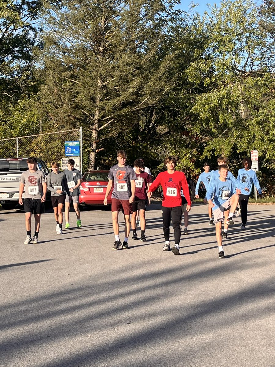 You know we’re getting close when it’s Auggie’s time. 🏃🏻‍♂️⏳

LGK! 🏆